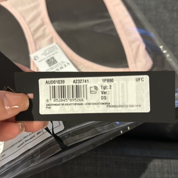 Versace bra - Picture 5 of 5